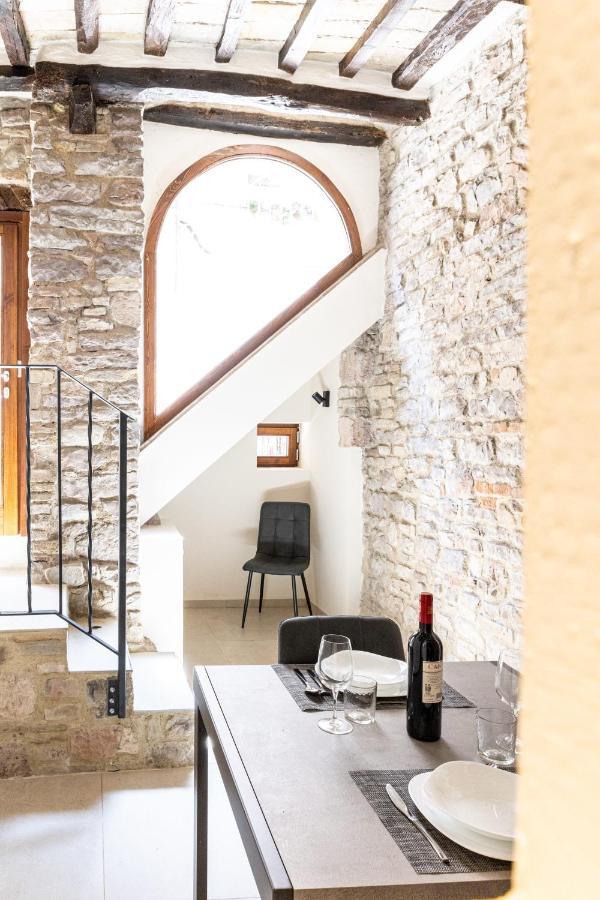 Ferienwohnung Loft Rustico In Centro Storico Assisi Exterior foto